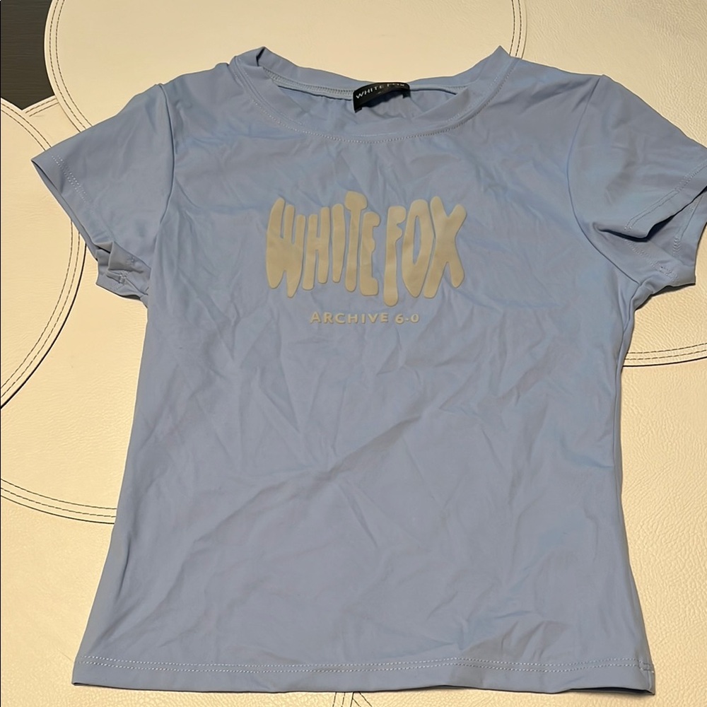 White Fox Boutique Blue Fitted Crew Neck T-Shirt
